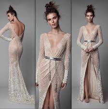 2018 Gece Elbiseleri Parlak Kumastan Sirt Dekolteli Abiye Elbise Modelleri 2018 Abiye Dekolteli E En 2020 Vestidos De Noche Modelos De Vestido Vestidos De Fiesta