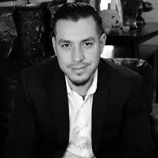 Eddie Estrada's Instagram, Twitter & Facebook