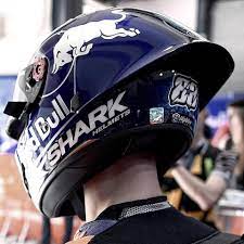 Miguel olivieira's father announced saturday his son will marry his. Miguel Oliveira Mo88 Shark Helmets Malaysia Facebook