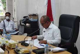 We did not find results for: Molen Akan Menata Kampung Yang Kumuh Menjadi Kampung Senyum Biar Menjadi Pusat Kegiatan Ekonomi Metro Rakyat News