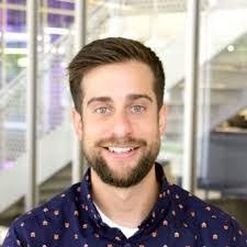 Alec Carson's Instagram, Twitter & Facebook