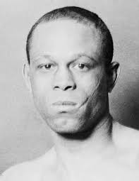 Jack Blackburn, famed trainer of World Heavyweight Champion Joe Louis, got  his distinctive facial scar #OnThisDay in 1908 when his brother Fred  slashed him with a razor blade during a Christmas row -
