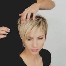 Coiffure coupe courte femme 2020 oser un modele avec des. Kate Beckinsale Coiffure Courte Femme 2019