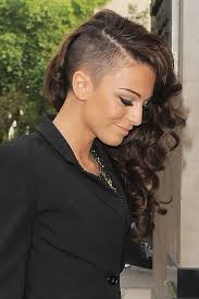 Pin By Kim Bertrand On Beauty Love Half Shaved Hair Shaved Side Hairstyles Undercut Long Hair