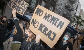 Protesty v bělorusku 2020 je série veřejných demonstrací a protestních stávek a hnutí proti prezidentovi alexandru lukašenkovi v rámci běloruské demokratické opozice, která chce zabránit jeho šestému funkčnímu období v souvislosti s prezidentskými volbami v roce 2020. Protesty Po Orzeczeniu Trybunalu Konstytucyjnego Ws Aborcji Bankier Pl