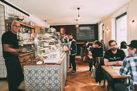 Friendly service, special kind of ordering, good music, sessional and tasty big burgers, the atmosphere invites to stay and have good conversations with friends. Atlas St Gallen Kann Mehr Als Bratwurst Ohne Senf Radio Srf Virus Srf