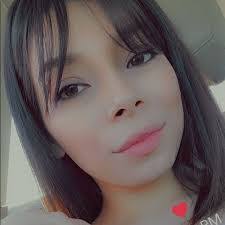 April Edmiston's Instagram, Twitter & Facebook