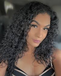 Luz Reyna's Instagram, Twitter & Facebook