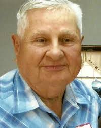 Melissa Pendleton's Instagram, Twitter & Facebook