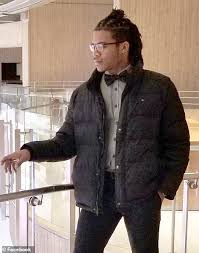 Green allegedly drove a car into security barriers outside the us capitol on friday afternoon, injuring two capitol police officers, one fatally. Ev8xufbfyhdv2m