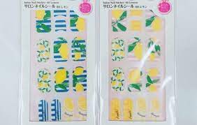 セルフネイル派必見 レモン柄のかわいすぎるネイルシール サンキュ ネイルシール 100均 ネイル セルフ レモン柄