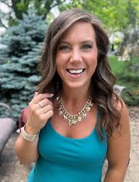 Good morning! I moved abroad and I would like to buy a necklace as a  reminder of both "my" countries. There is a possibility to add a quote to  the back of