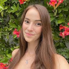 Kelsey Fair's Instagram, Twitter & Facebook