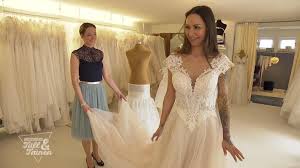 Check spelling or type a new query. Https Www Vox De Videos Das Kleid Muss Taschen Haben 5d1b5bb11d90da357873530e Html 2021 06 09t10 51 50 02 00 Https Vodvmsusoaws Cf Rtl De Proxy1111 Vms World 5d1b5bb11d90da357873530e 59e5c1cca2ea50610467a2a2 Vod Progressive
