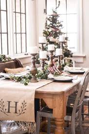 Monogrammed Burlap Table Runner Featured By Caitlin Modernfamilyfarm With Images Christmas Table Decorations Decor Christmas Table