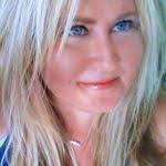 Heather Riggenbach's Instagram, Twitter & Facebook