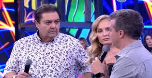 Apresentador fausto silva morre de infarto em são paulo. Pt Aciona Tse Apos Entrevista De Huck No Domingao Do Faustao Migalhas