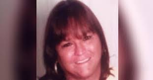 Roberta Ogle's Instagram, Twitter & Facebook