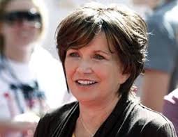 Elizabeth Edwards dies at 61