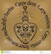 Citacoes Inspiradas Vetor Da Garrafa Da Pocao Ou Do Veneno De Amor Da Tatuagem Carpe Diem Do Esboco Com Simbolos Esotericos Do C Ilustracao Do Vetor Ilustracao De Vetor Tatuagem 99456736 Carpe diem es, pues, una invitación a disfrutar el momento, a vivir el hoy y el ahora sin preocuparse por lo que depara el futuro, pues el futuro es incierto, y lo único concreto que tenemos es el presente. veneno de amor da tatuagem carpe diem