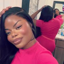 Shakeiya Taylor updated her profile picture.