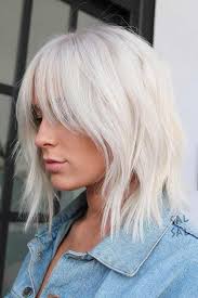 How do you cut short hair? 36 Modern Medium Hairstyles With Bangs For A New Look Hair Styles Medium Hair Styles Wavy Bob Hairstyles
