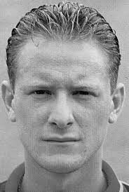 Thanks to SUEPA member Steve Parmenter, the latest to join SUEPA is a  current National League manager! Signing no. 267 for SUEPA is Peter Beadle,  with us in the Spud managerial era