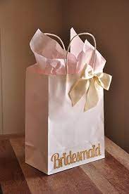 Bridesmaid Gift Bags Large White Paper Bags With Handle Etsy Bridesmaid Gift Bags Gifts For Wedding Party Wedding Gifts