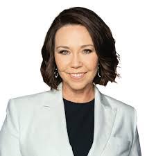 Robin Hartzog's Instagram, Twitter & Facebook