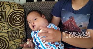 Tetapi jika hilang lalu muncul lagi dengan rasa sakit atau peradangan harus segera diperiksakan ke dokter karena dicurigai kanker. Idap Tumor Tiroid Bayi Asal Kebonpedes Sukabumi Alami Pembengkakan Di Leher