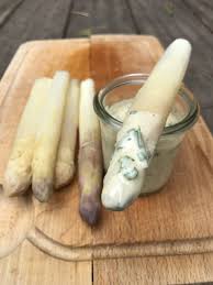 Sauce Fromage Blanc Ciboulette Pour Les Asperges Sauce Fromage Blanc Ciboulette Fromage Blanc Recettes De Cuisine
