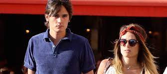 Elle est très proche de ses parents et de ses 3 sœurs. Capucine Anav Son Petit Ami Alain Fabien Delon Lui Doit Beaucoup Mce Tv