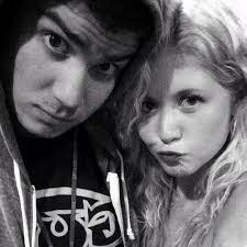 Taylor Stubbs's Instagram, Twitter & Facebook