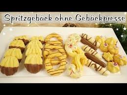 Omas Spritzgeback Ohne Gebackpresse Weihnachtsplatzchen Backen Youtube Food Fruit Gifts Bakery