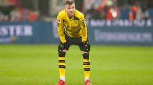 Borussia dortmund fc is interested in purchasing andriy yarmolenko, the midfielder of dynamo kyiv and ukraine's national team, bild wrote january 15. Yarmolenko Verkauf Fast Fix Wolfsburg Geht Leer Aus