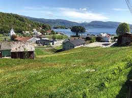 The region is located in the northern part of vestland county in western norway.it centers on the nordfjorden and it comprises the municipalities of selje, vågsøy, bremanger, eid, gloppen, hornindal, and stryn. Skal Bygge Folkepark I Strandvik Hordaland Fylkeskommune