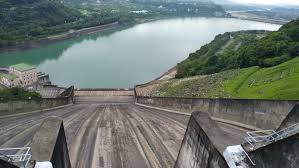 The banqiao dam and shimantan reservoir dam (simplified chinese: é™é›¨æœªè§£å—éƒ¨æ—±è±¡ 13åº§æ°´åº«ç´…ç‡ˆå¸¸äº®ç«¹è‹— å°å—é«˜é›„çºŒé™æ°´ åŒ¯æµæ–°èžç¶²