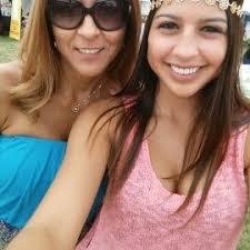 Maria Andaverde's Instagram, Twitter & Facebook