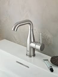grohe essence kraan badkamer in super steel badkamer design kraan badkamer badkamer kranen badkamer inrichting