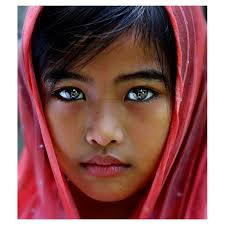 31 People With The Most Striking Eyes In The World Most Beautiful Eyes Beautiful Eyes Color Stunning Eyes