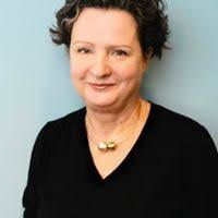 Lisa Teeling's Instagram, Twitter & Facebook