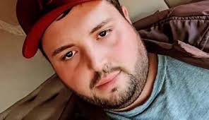 Identificado gaúcho morto em acidente entre caminhões na PR-151