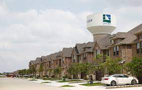 The distance from denton to little elm is around 16 miles. Big Elm A Little Denton County Community Grows Into A City