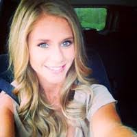 Lindsey Snyder's Instagram, Twitter & Facebook