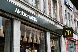 When Does Mcdonald S Breakfast End And Do They Accept Cash Metro News