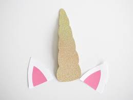 Im using americolor gold sheen airbrush color c&k disco dust in yellow citrine big & medium size heart metal cutter2 small round cutters ( for images please. How To Make A Unicorn Jar Fun365