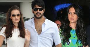 Maybe you would like to learn more about one of these? Fahriye Evcen Ve Burak Ozcivit Cifti Dugun Oncesi Eski Sevgili Krizi Yasadi Haberler Magazin