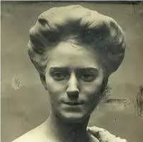 Antonio Sciortino: evaluating the artist more holistically