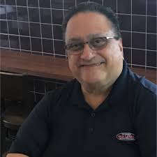 desertdeorofoods #ddofoods #daveshotchicken #saltlakecityutah #leadership  #newstoreopening #support #together #excitement #chicken #newrestaurant  #grandopening #nowopen #localrestaurant