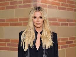 Khloé alexandra kardashian ● дата рождения: Fan Finds Khloe Kardashian S Original Look Before Extreme Photo Edits